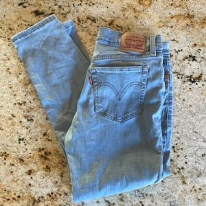 Levi's